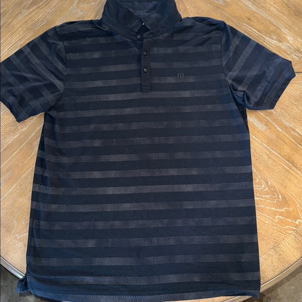 USED Travis Mathew Mens Short Sleeve Polo Shirt with Logo Size XL